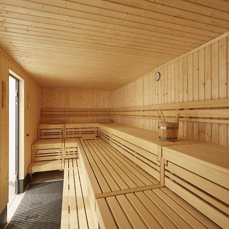 Feriendorf Rugana - Moderne Komfort Ferienwohnung Mit 1 Schlafzimmer C02 Dranske Esterno foto